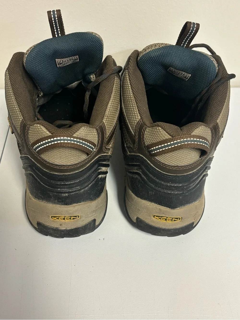 KEEN Men's Brown and Tan Hiking Boots